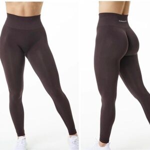 Alphalete amplify color deep brown size small like new